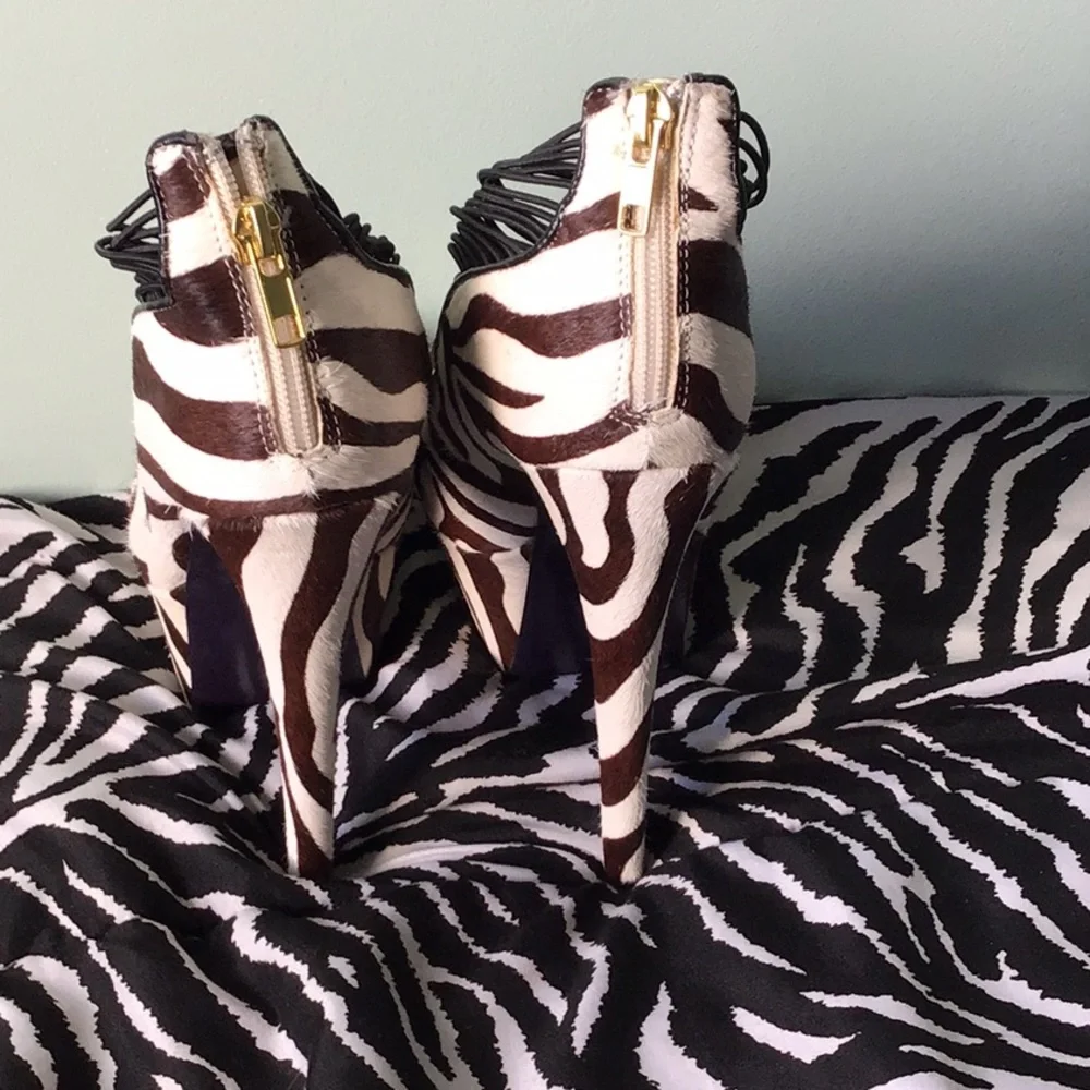 💰💰London Trash Ceres Leather Platform Heels💰💰